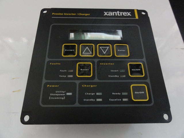 Xantrex Inverter ve Battery Charger Kombi Cihaz Start Paneli 